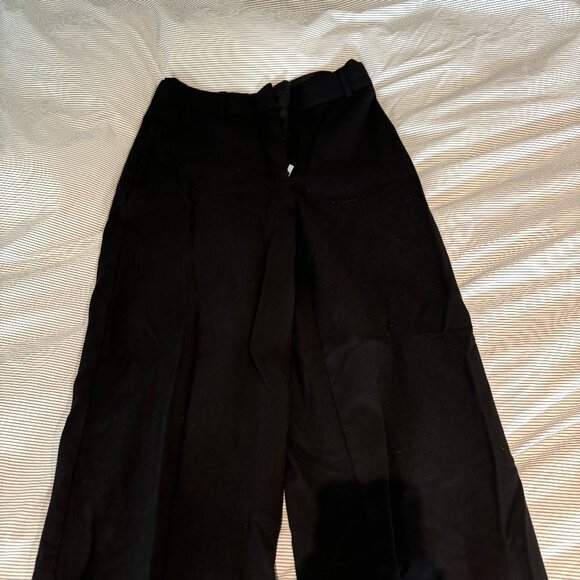 Aritzia Babaton Infinity Pant Black Trousers - Picture 5 of 8